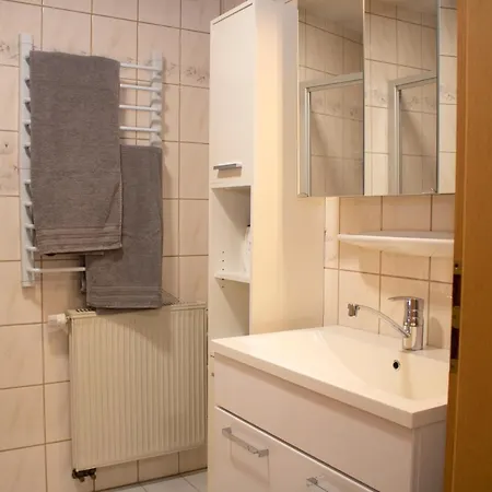 Apartament Bergkristall Direkt Am Bikepark Und Skigebiet, 2 Schlafzimmer, Terrasse, Abschliessbarer Keller