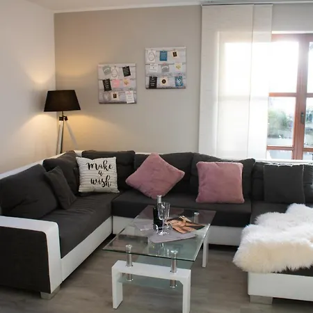 Bergkristall Direkt Am Bikepark Und Skigebiet, 2 Schlafzimmer, Terrasse, Abschliessbarer Keller Apartment Winterberg